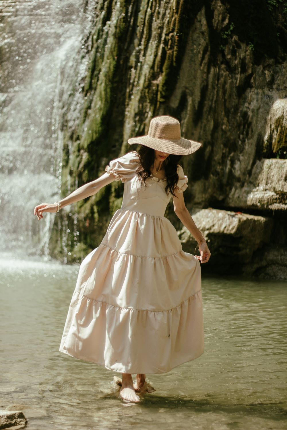 boat party outfits sunhat